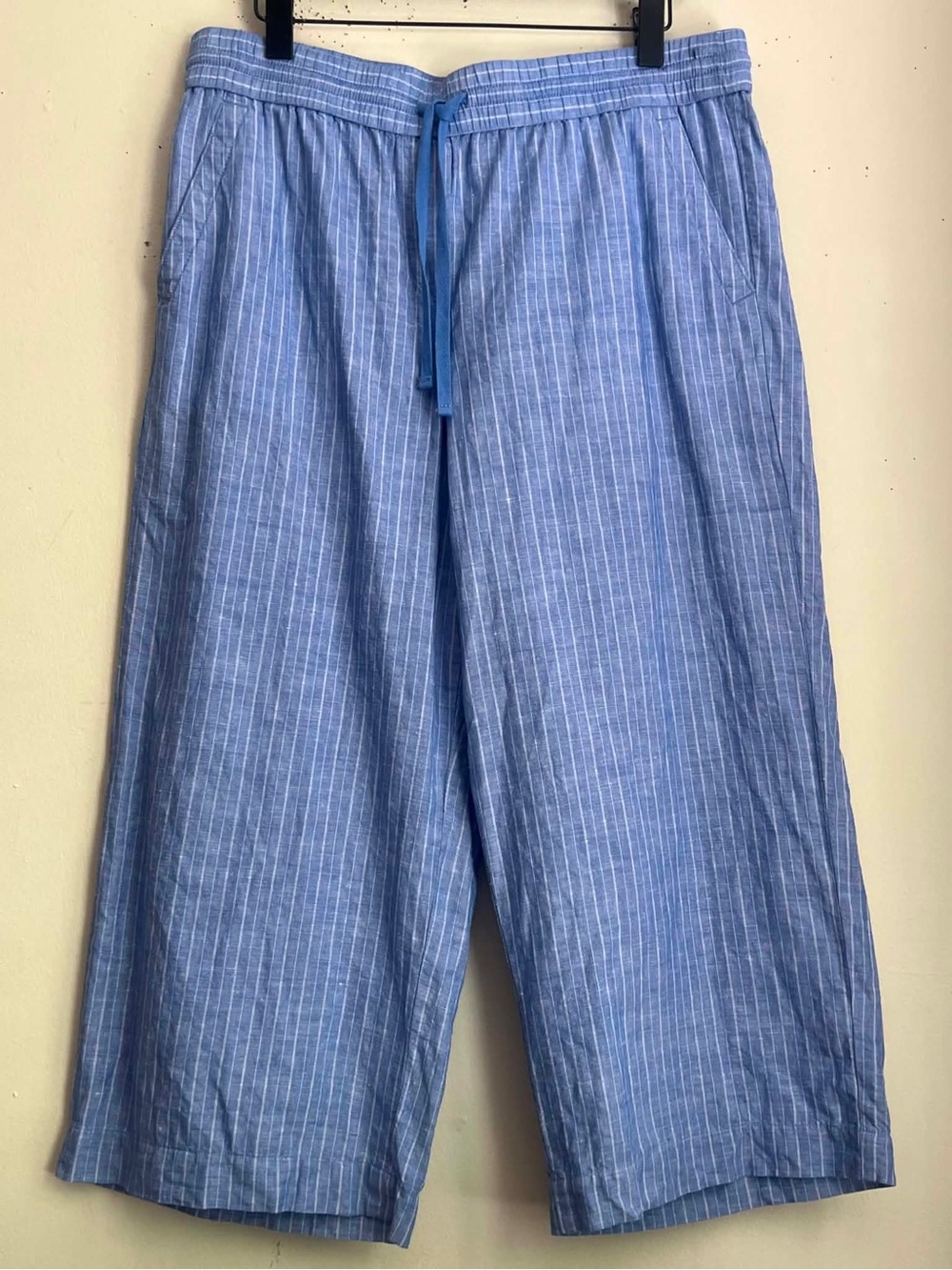 Talbots Light Blue Pinstripe Cropped Wide-Leg Pants